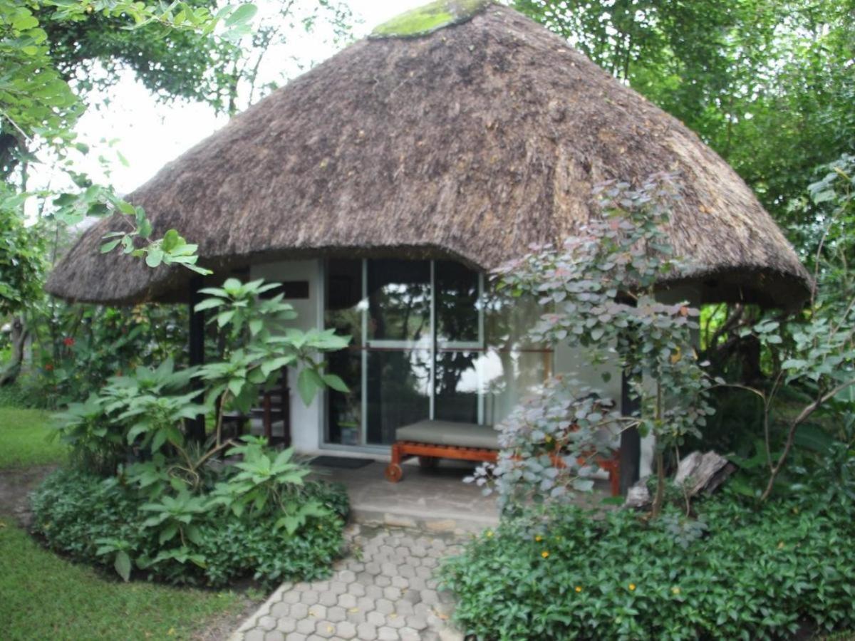 Caprivi River Lodge Katima Mulilo Buitenkant foto