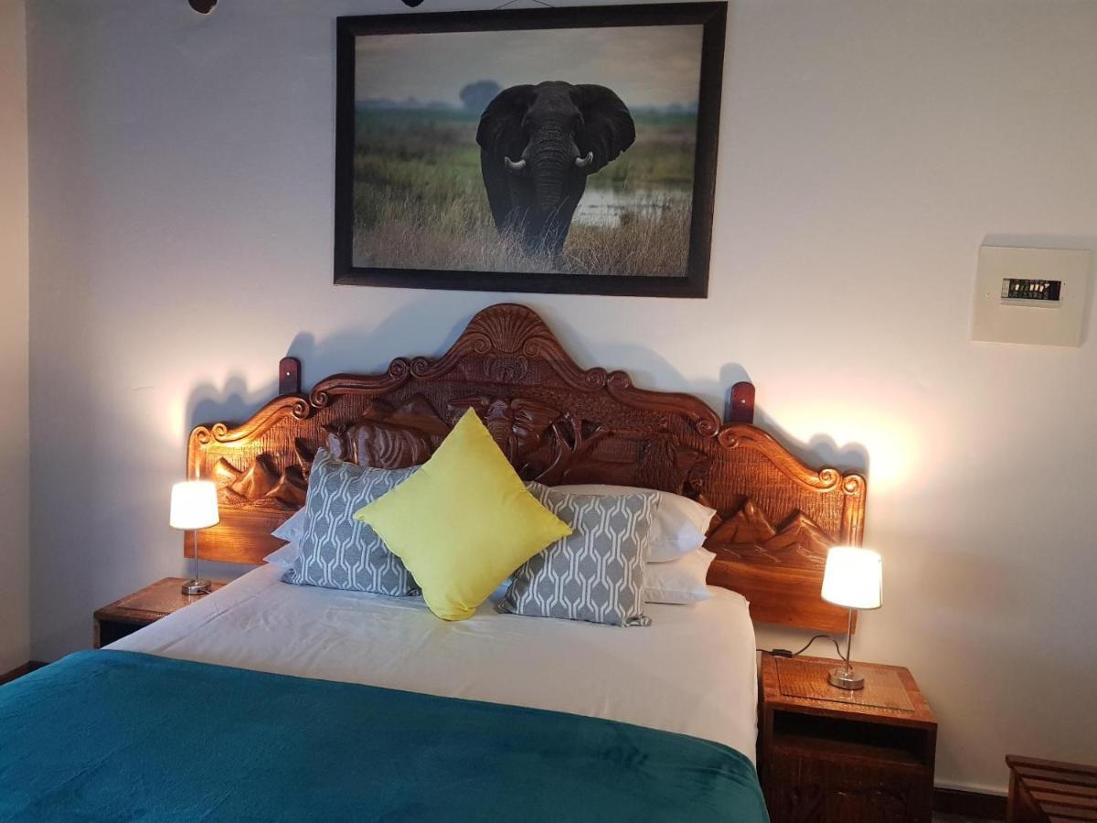 Caprivi River Lodge Katima Mulilo Buitenkant foto
