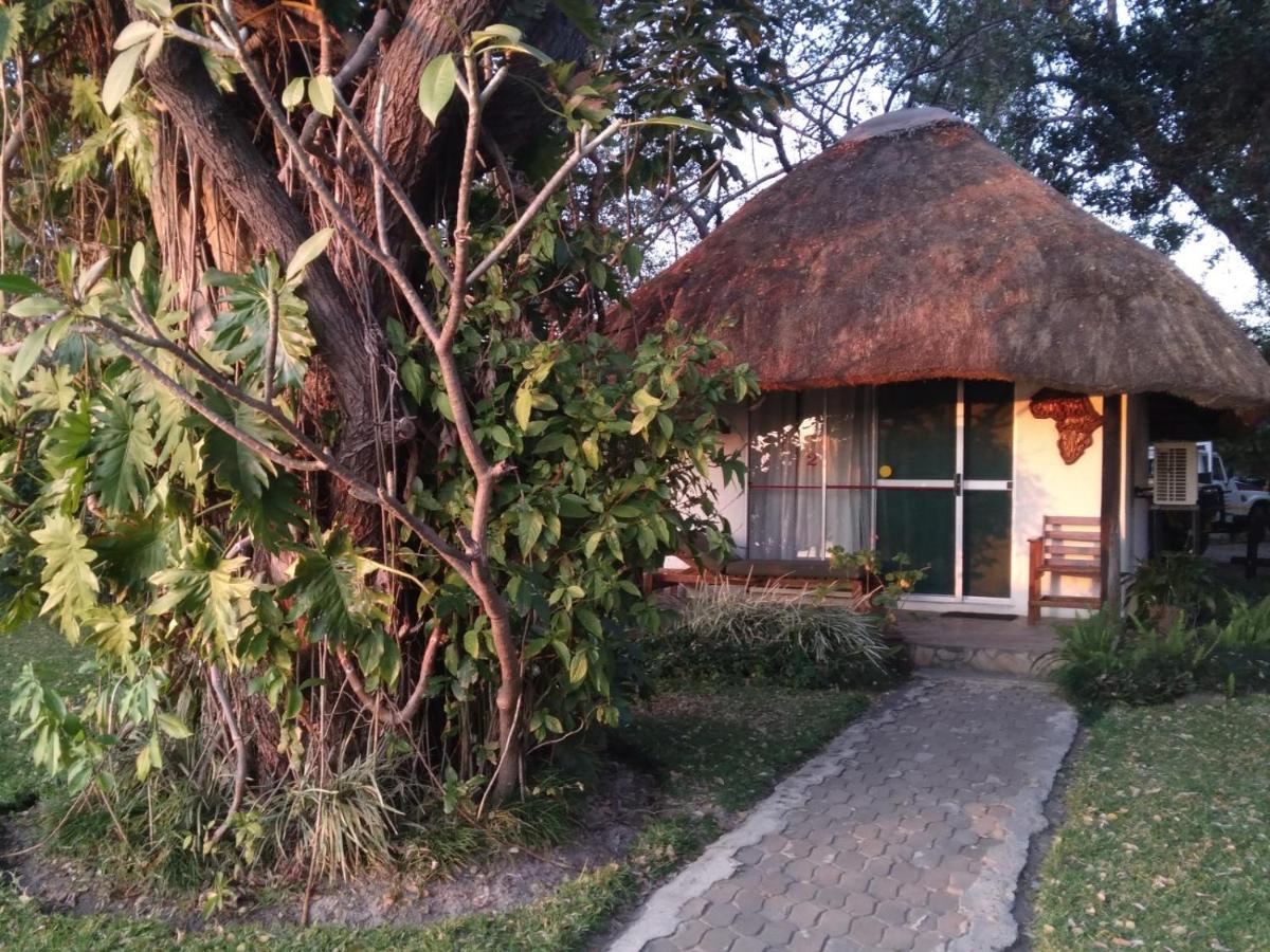 Caprivi River Lodge Katima Mulilo Buitenkant foto