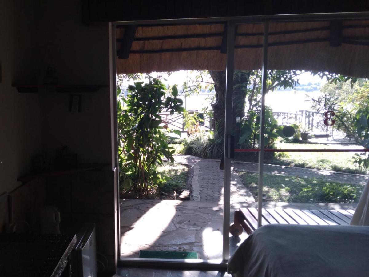 Caprivi River Lodge Katima Mulilo Buitenkant foto